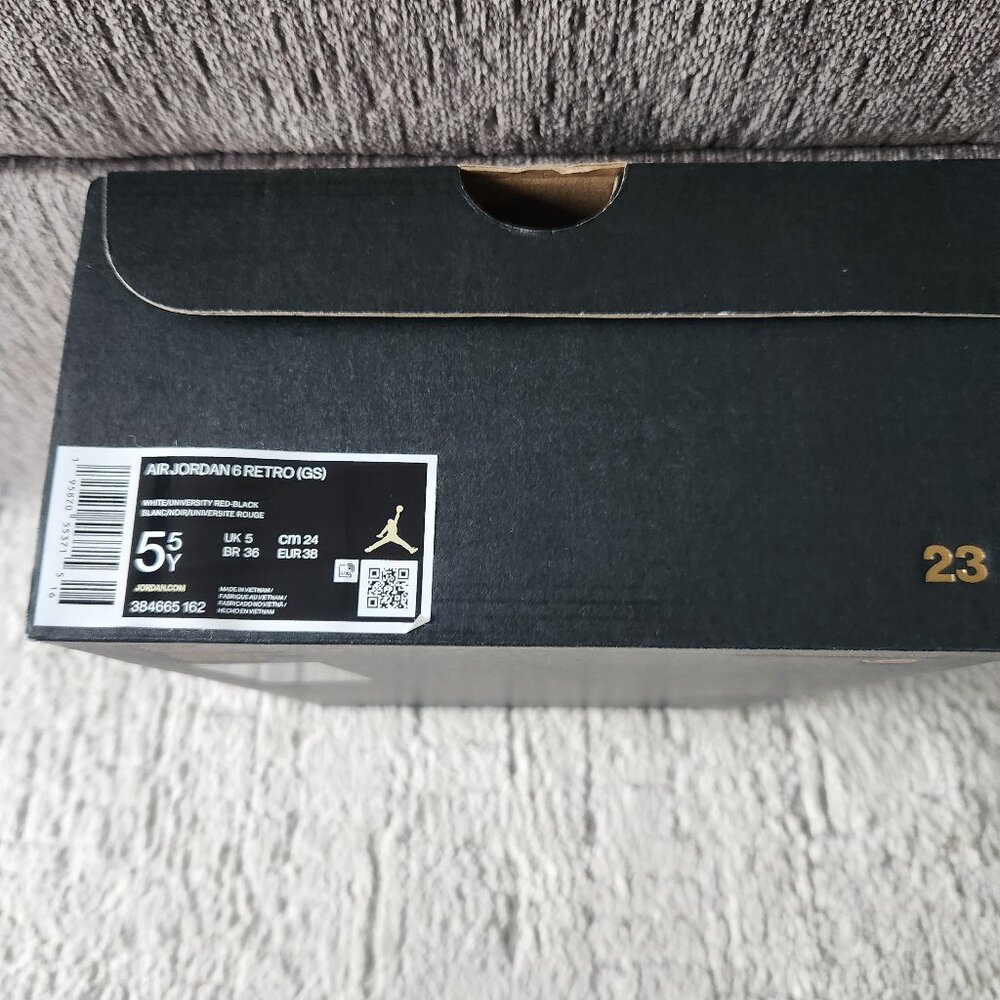 Air Jordan 6 Retro